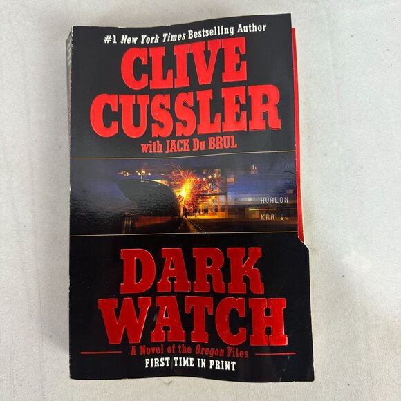 Dark Watch Clive Cussler & Jack Du Brul 2005 Paperback Oregon Files Novel - Picture 1 of 3
